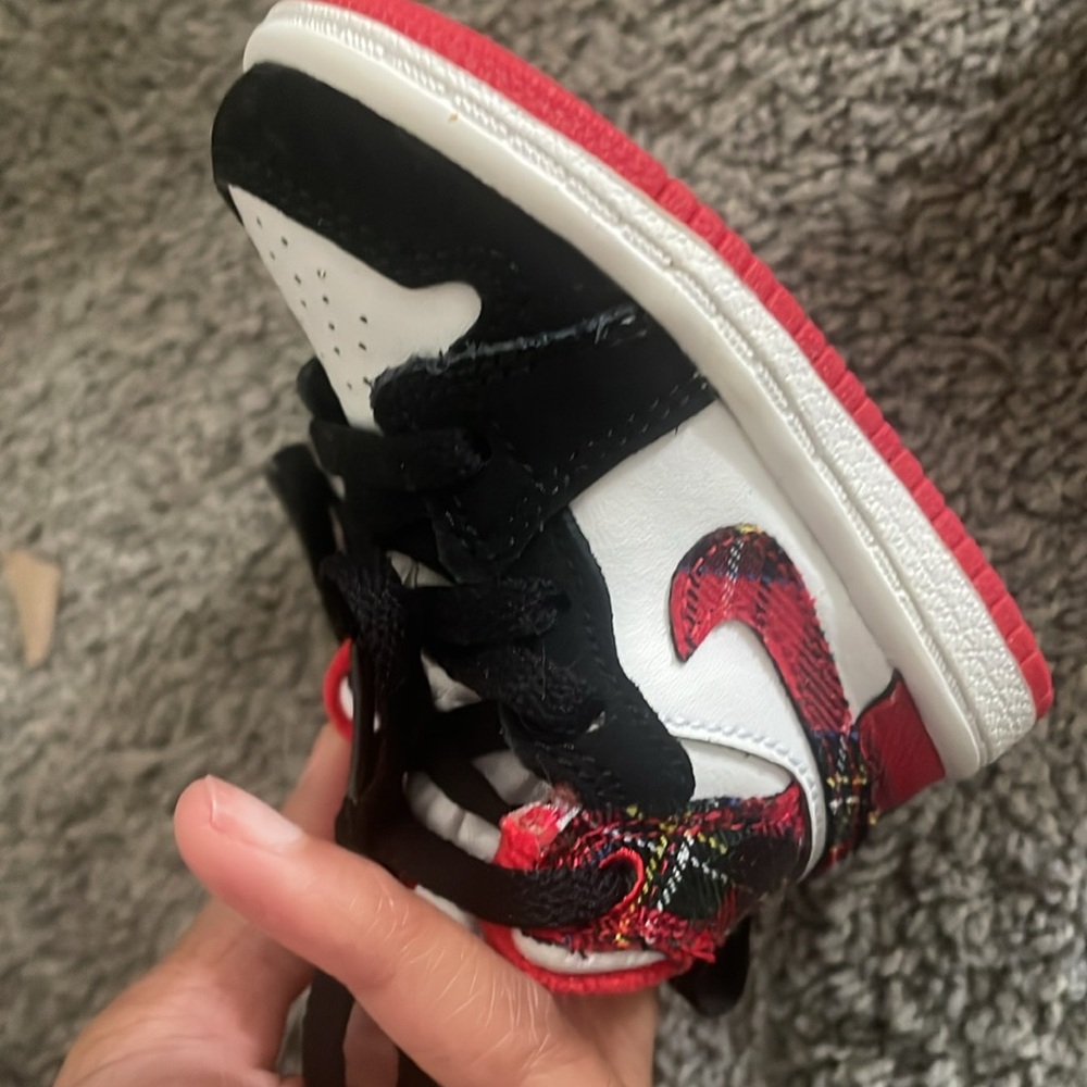 Jordan Retro 1s 4C